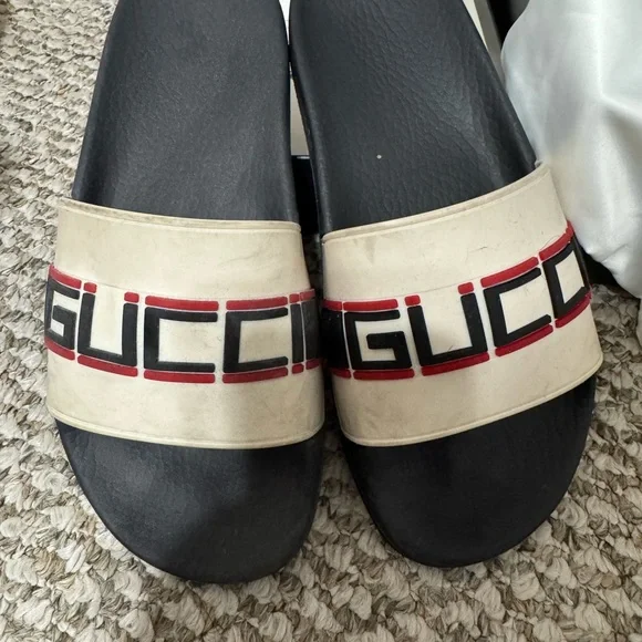 Gucci Slides - Picture 1 of 6